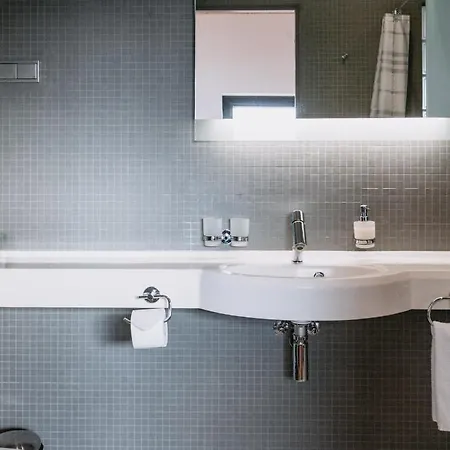 Hotel Koljunuki Sadam Veer Lux Ulgase