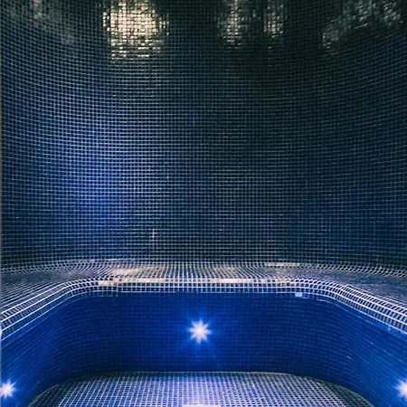 Koljunuki Sadam Veer Lux * Ulgase