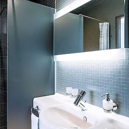 Hotel Koljunuki Sadam 